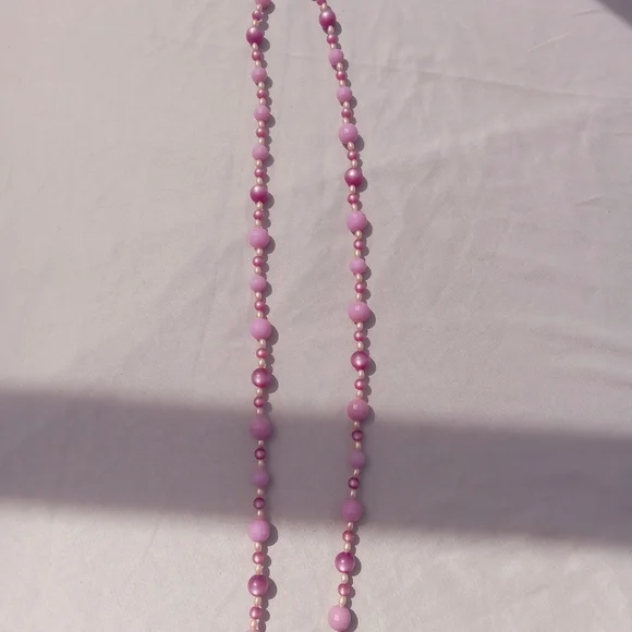 Lot of costume jewelry neckaces - Picture 6 of 6